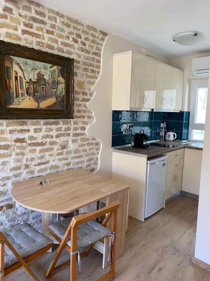 Cosy Old Port Apt In Old Town Appartement Corfu  Buitenkant foto