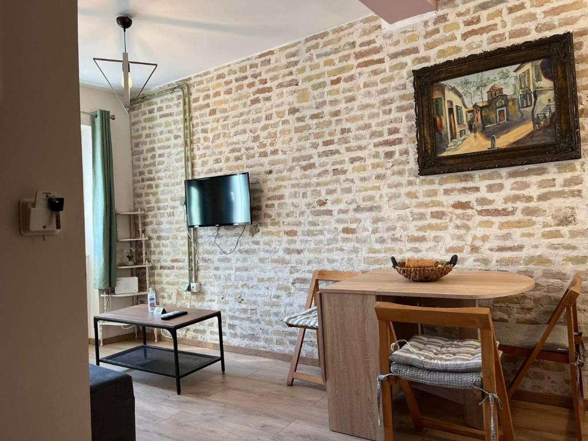 Cosy Old Port Apt In Old Town Appartement Corfu  Buitenkant foto